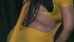 DESI BHABI WET DANCE