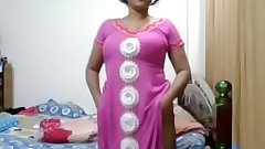 Indian bhabi showing boobs tits fingering pussy ass show desiunseen.net