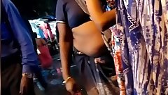 DEEP NAVEL AND CHUBBY WAIST BHAIYANI AUNTY IN MARKET 3